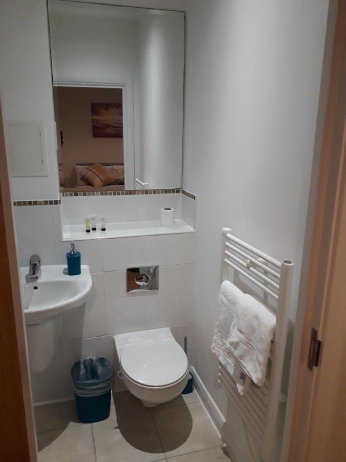 Luxury And Stylish 2 Bedroom Apartment With En-Suite Luton  Exteriér fotografie